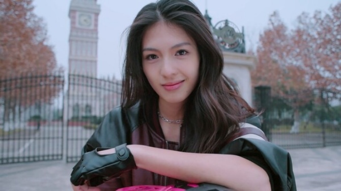 《美女请别影响我学习》